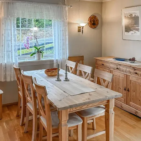Holiday home Lovely In Lena With Wifi *